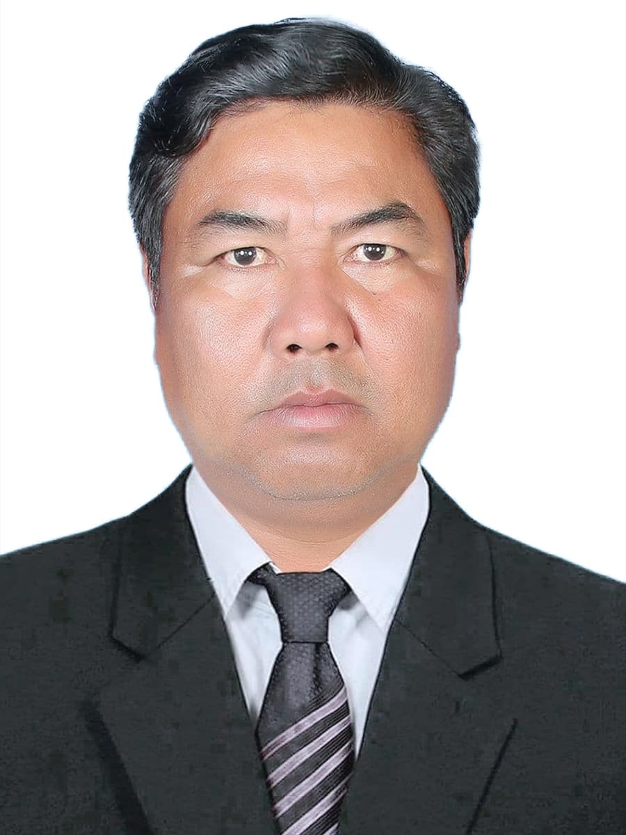 ឈ្មោះ ពៅ វិចិត្រ