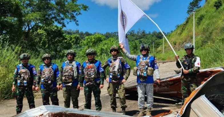 ក្រុមអ្នកសង្កេតការណ៍អាស៊ានចុះពិនិត្យស្ថានភាពនៅតំបន់ច្រកអានសេះ ខេត្តព្រះវិហារ ខណៈភាគីថៃនៅតែបន្តរំលោភបំពានទឹកដី